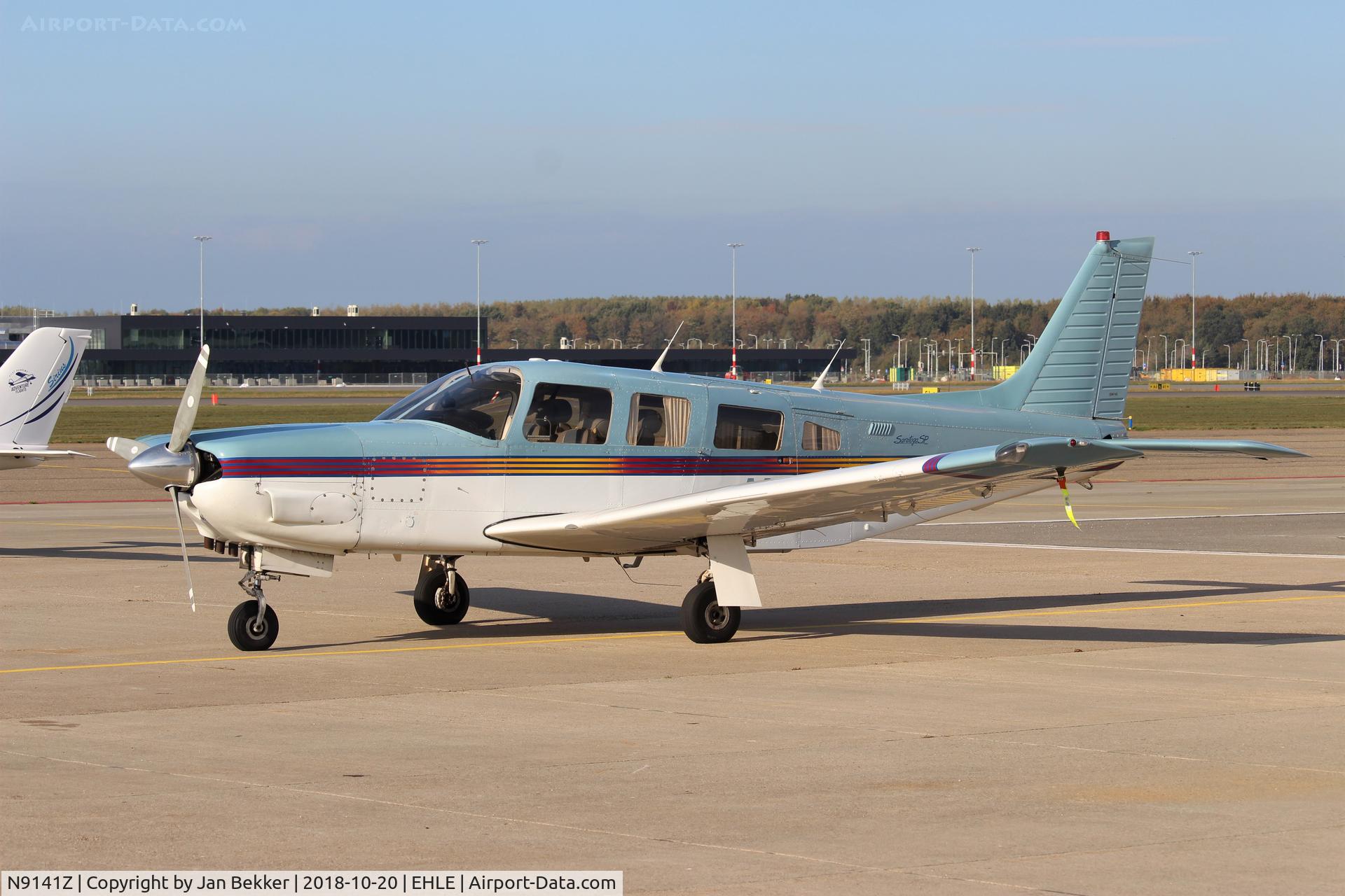 N9141Z, 1988 Piper PA-32R-301 Saratoga II HP C/N 3213016, Lelystad Airport