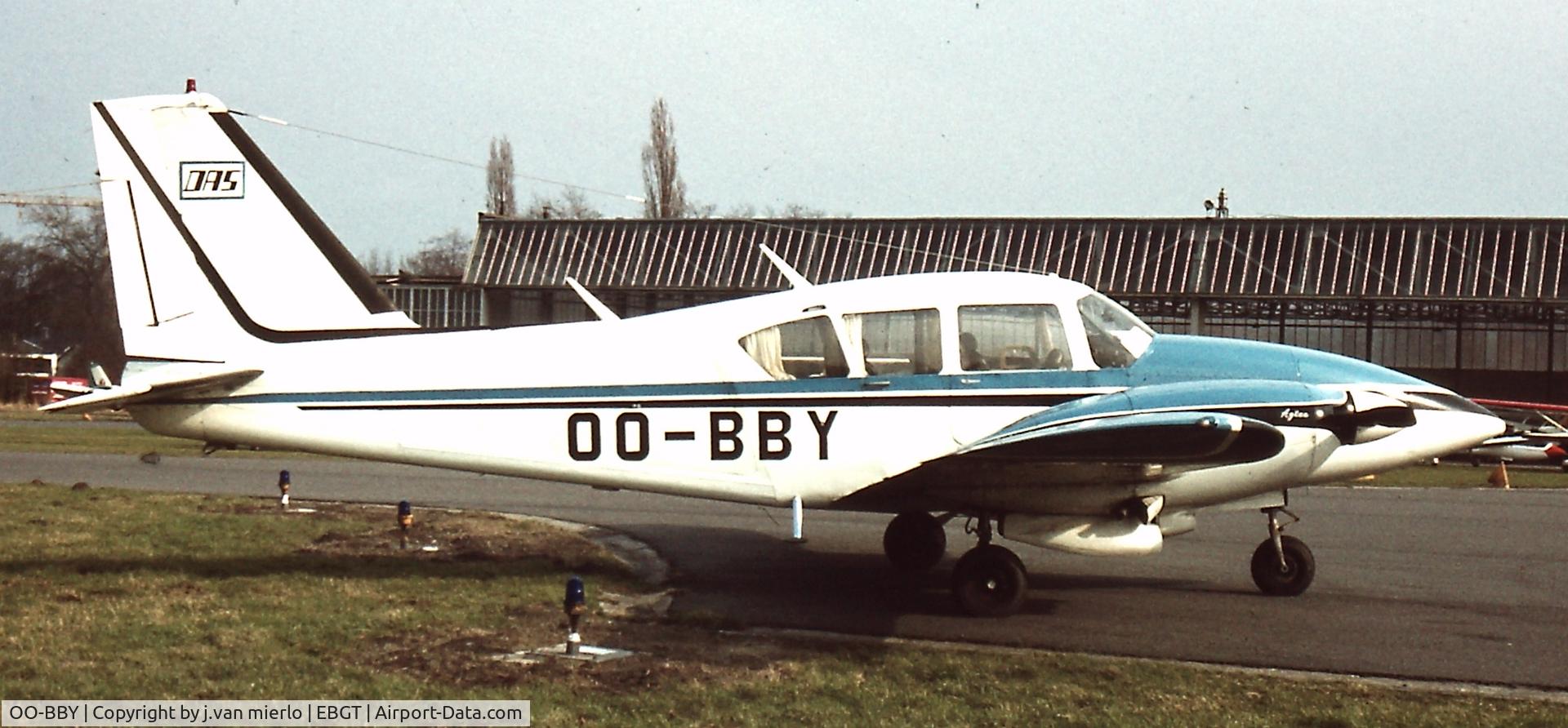 OO-BBY, 1973 Piper PA-E23-250 Aztec C/N 27-7305049, Ghent, Belgium end '70s