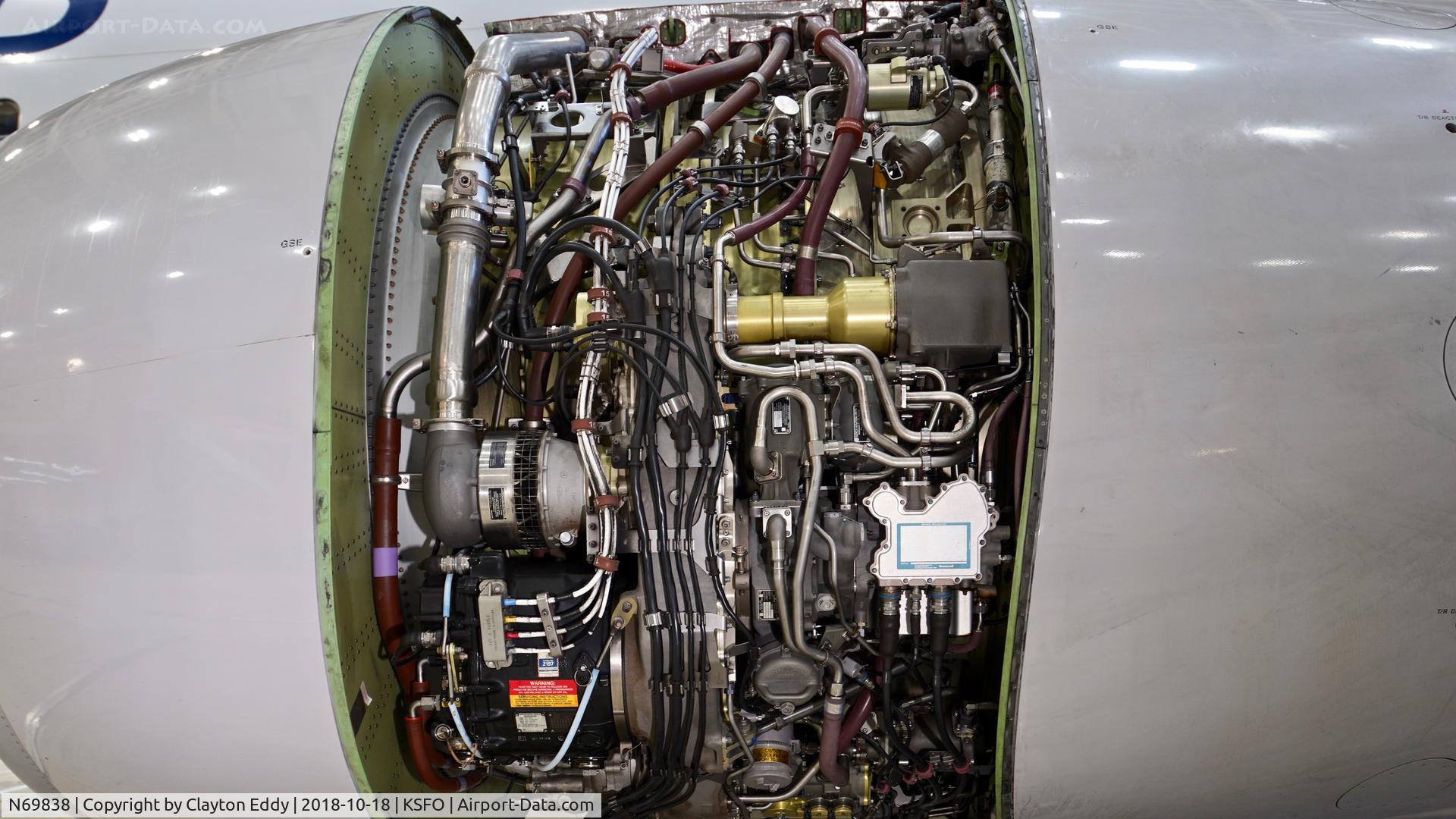 N69838, 2014 Boeing 737-924/ER C/N 60121, Nose cowl removed. SFO 2018.
