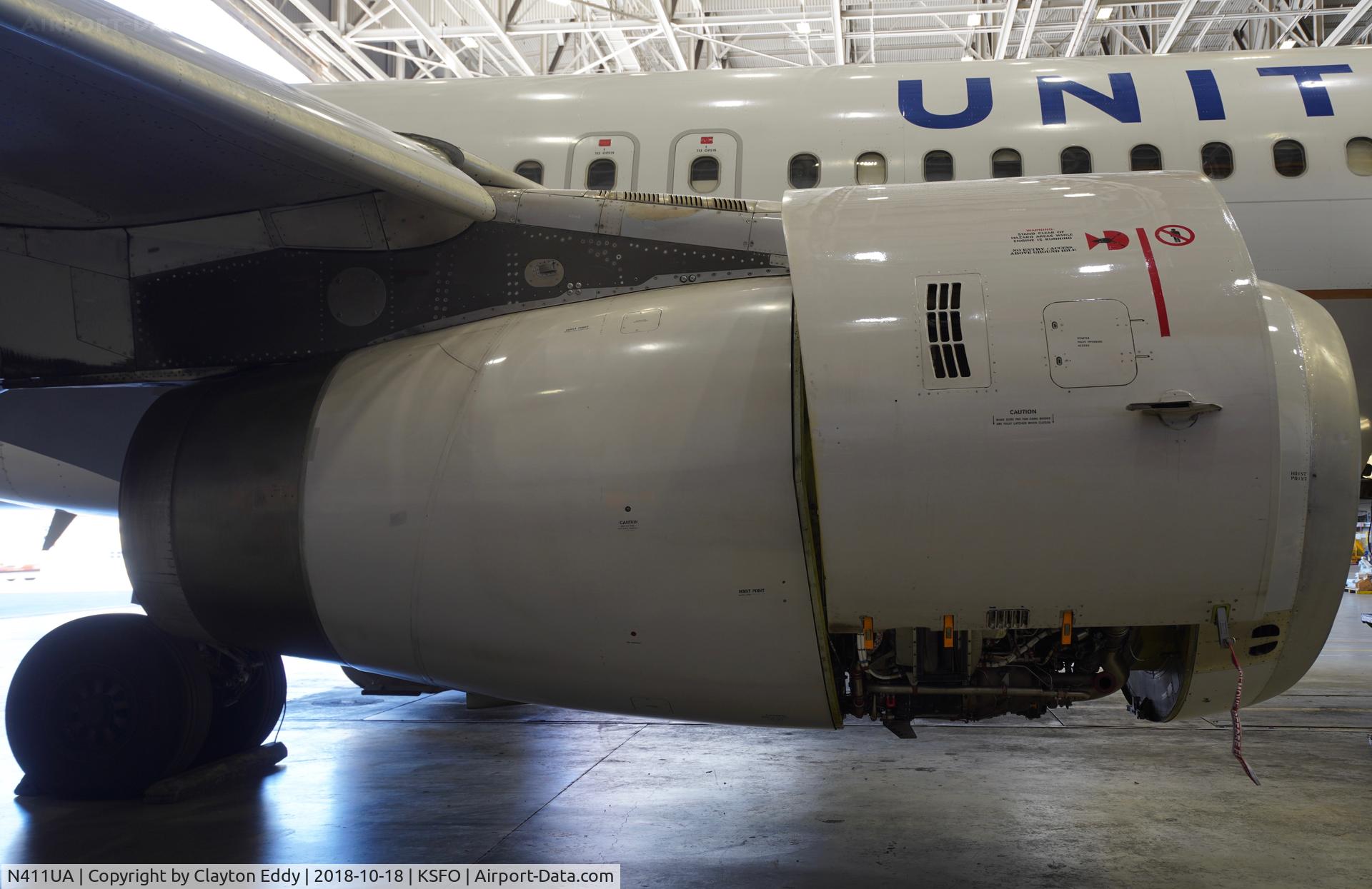 N411UA, 1994 Airbus A320-232 C/N 464, SFO 2018.