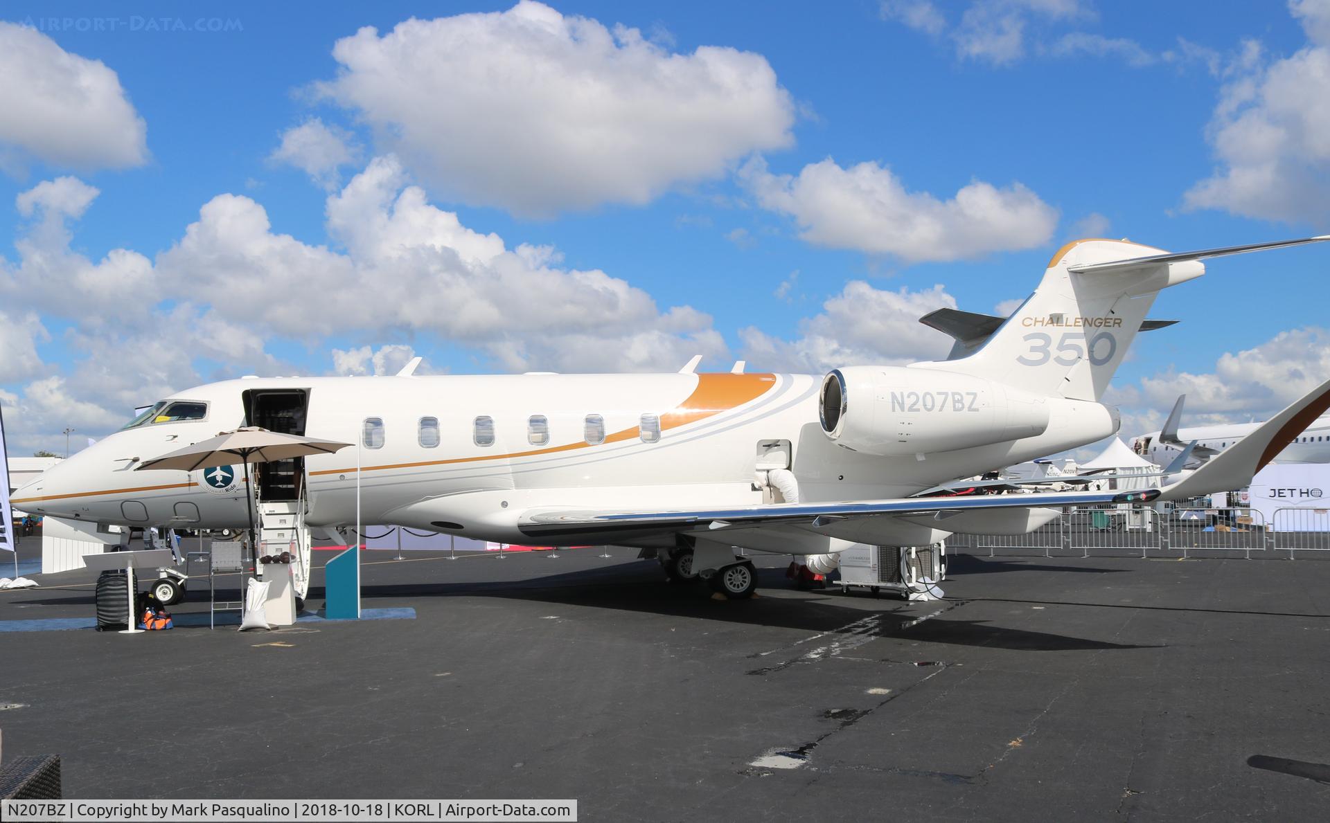 N207BZ, 2017 Bombardier Challenger 300 (BD-100-1A10) C/N 20701, Challenger 350