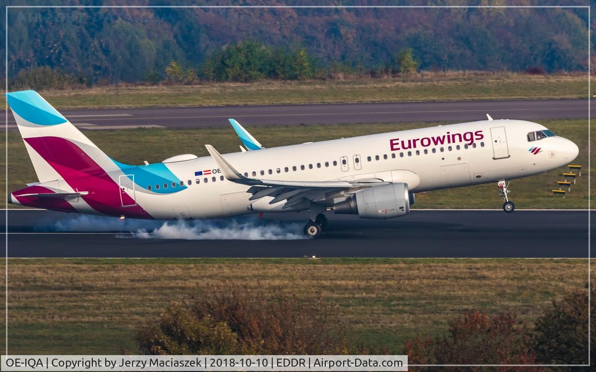 OE-IQA, 2016 Airbus A320-214 C/N 6992, Airbus A320-214