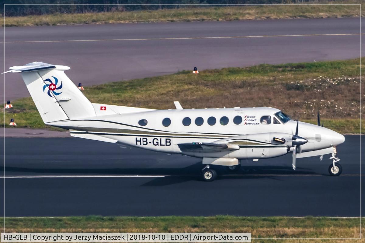 HB-GLB, 1981 Beech B200 King Air C/N BB-879, 1981 Beech B200