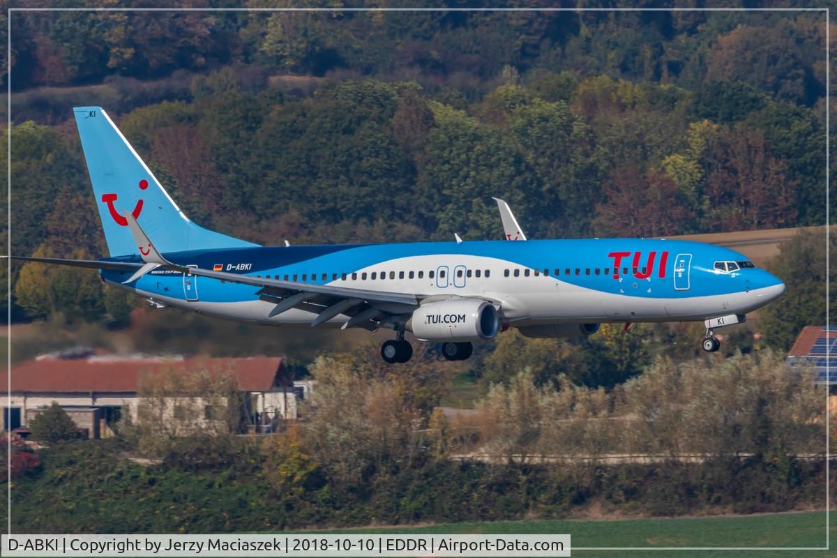 D-ABKI, 2009 Boeing 737-86J C/N 37748, Boeing 737-86J