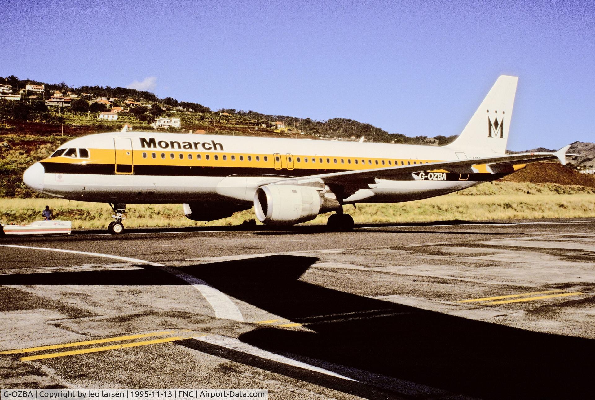 G-OZBA, 1994 Airbus A320-212 C/N 422, Funchal 13.11.1995