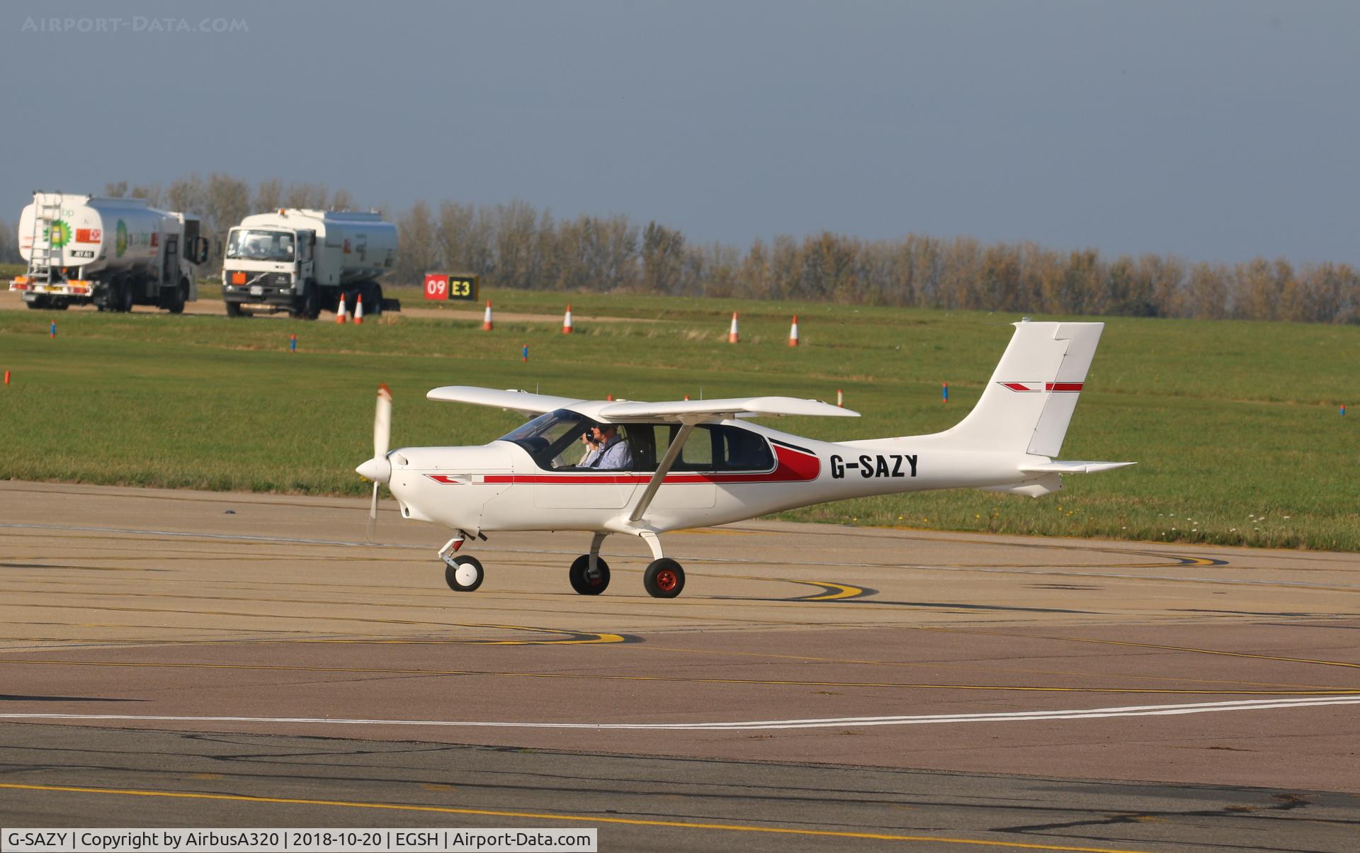 G-SAZY, 2004 Jabiru J400 C/N PFA 325-14057, Arriving at NWI