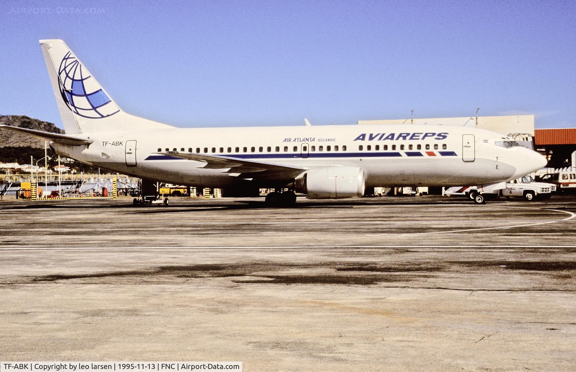 TF-ABK, 1988 Boeing 737-3Y0 C/N 23922, Funchal 13.11.1995