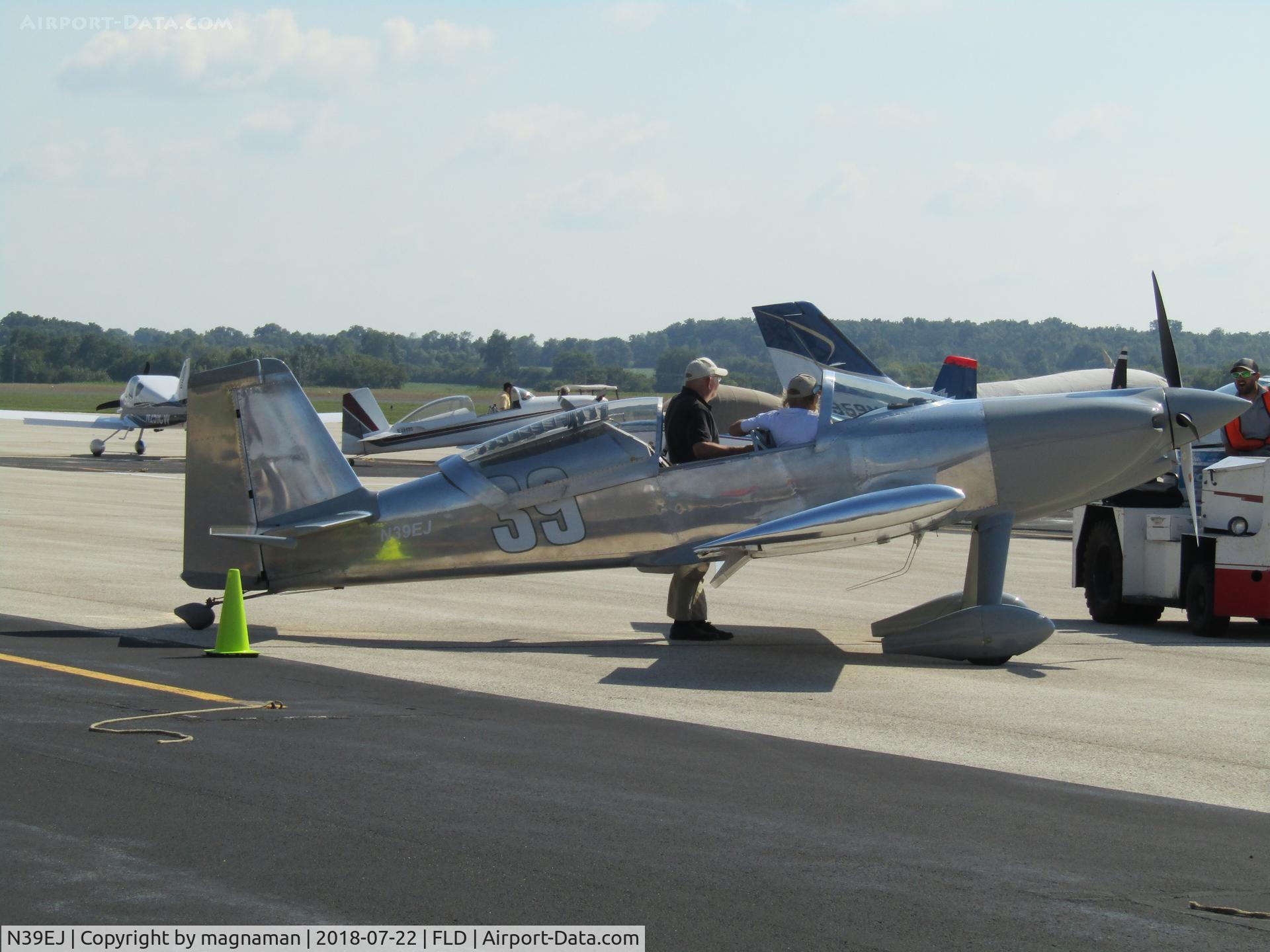 N39EJ, 2006 Team Rocket F-1 Rocket C/N 039, on FLD apron