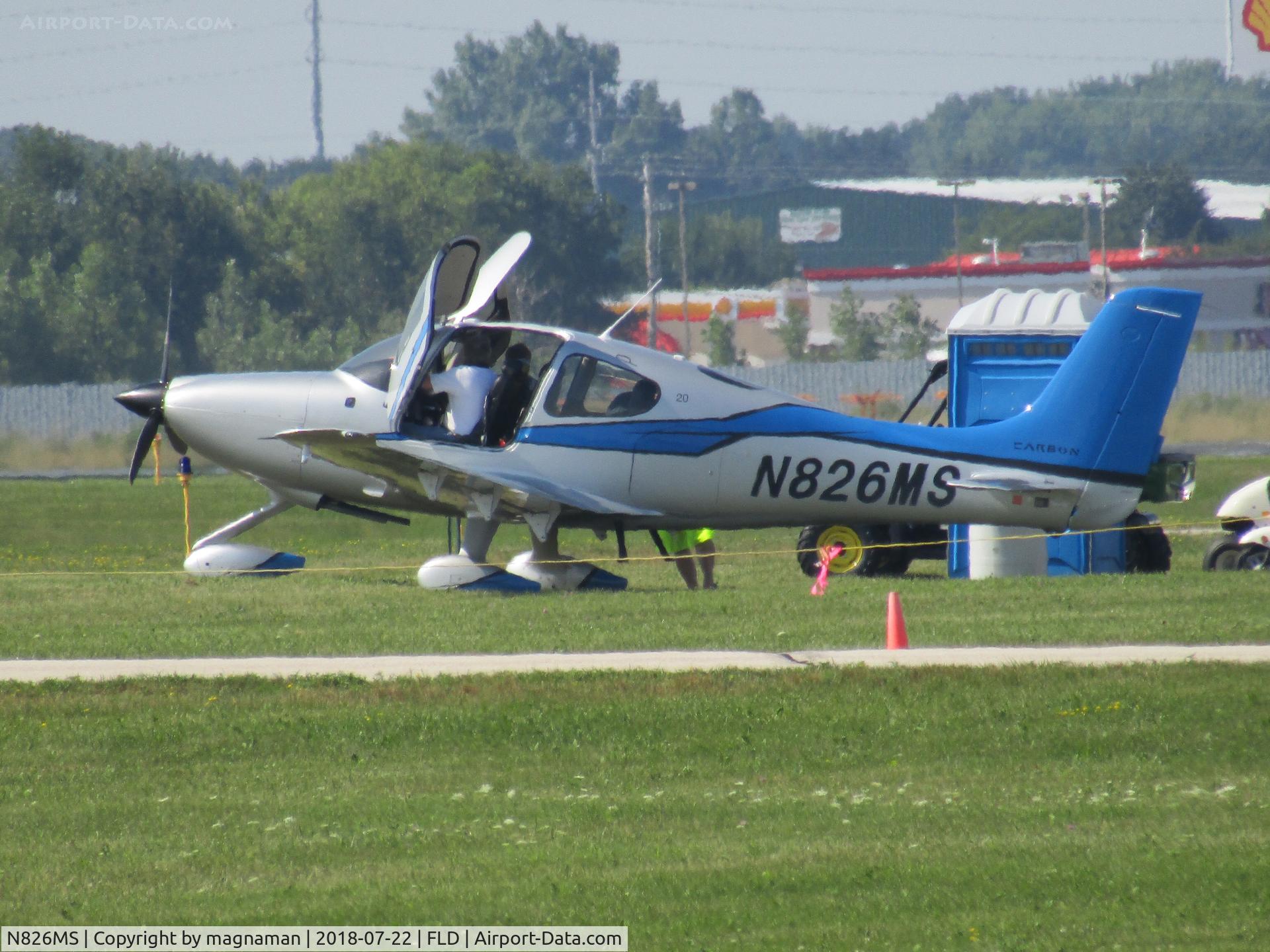 N826MS, 2014 Cirrus SR20 C/N 2270, nice light at FLD