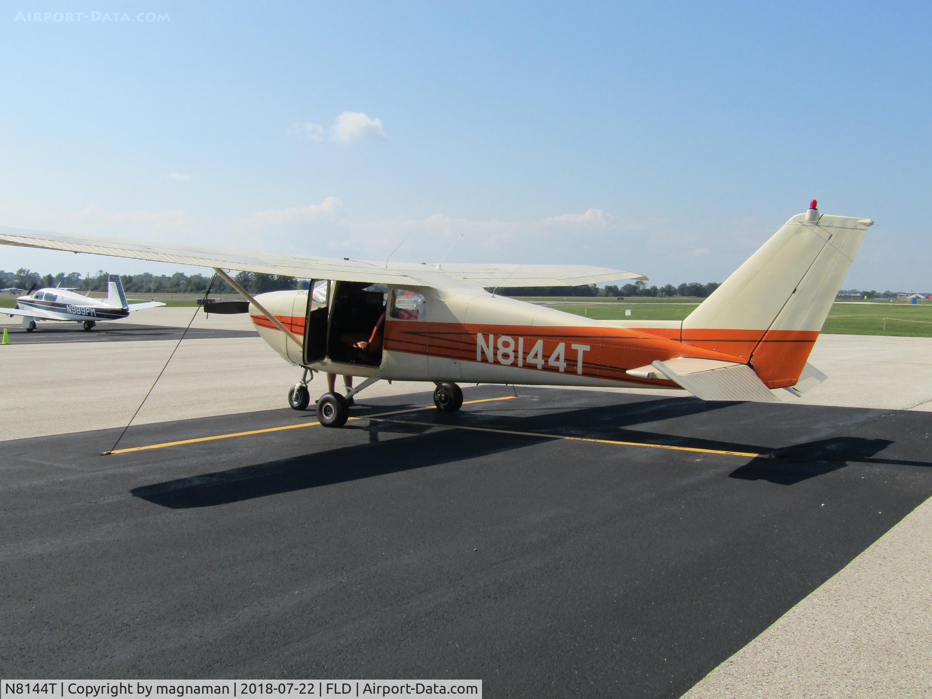 N8144T, 1960 Cessna 175B Skylark C/N 17556844, old cessna at FLD