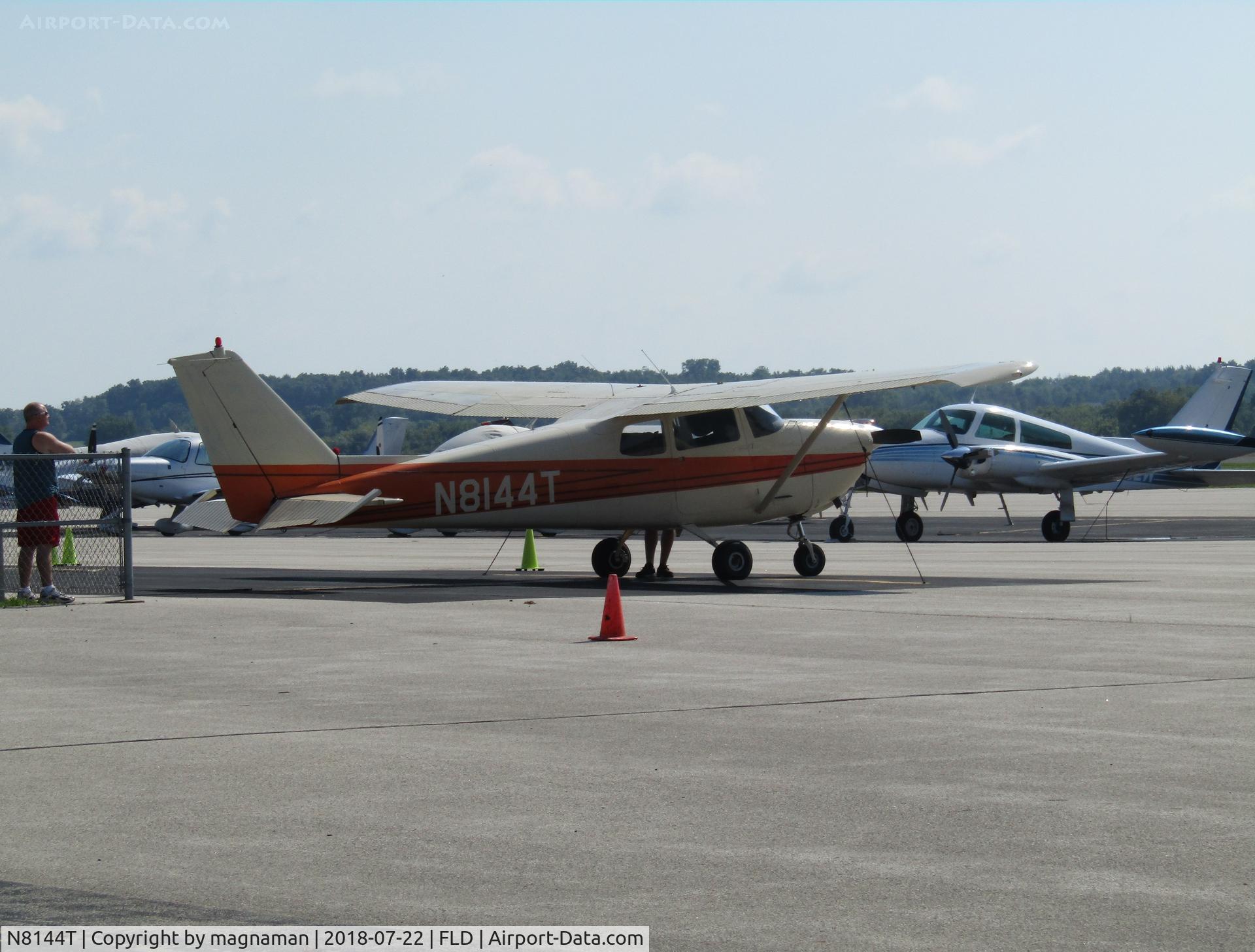 N8144T, 1960 Cessna 175B Skylark C/N 17556844, at fond du lac
