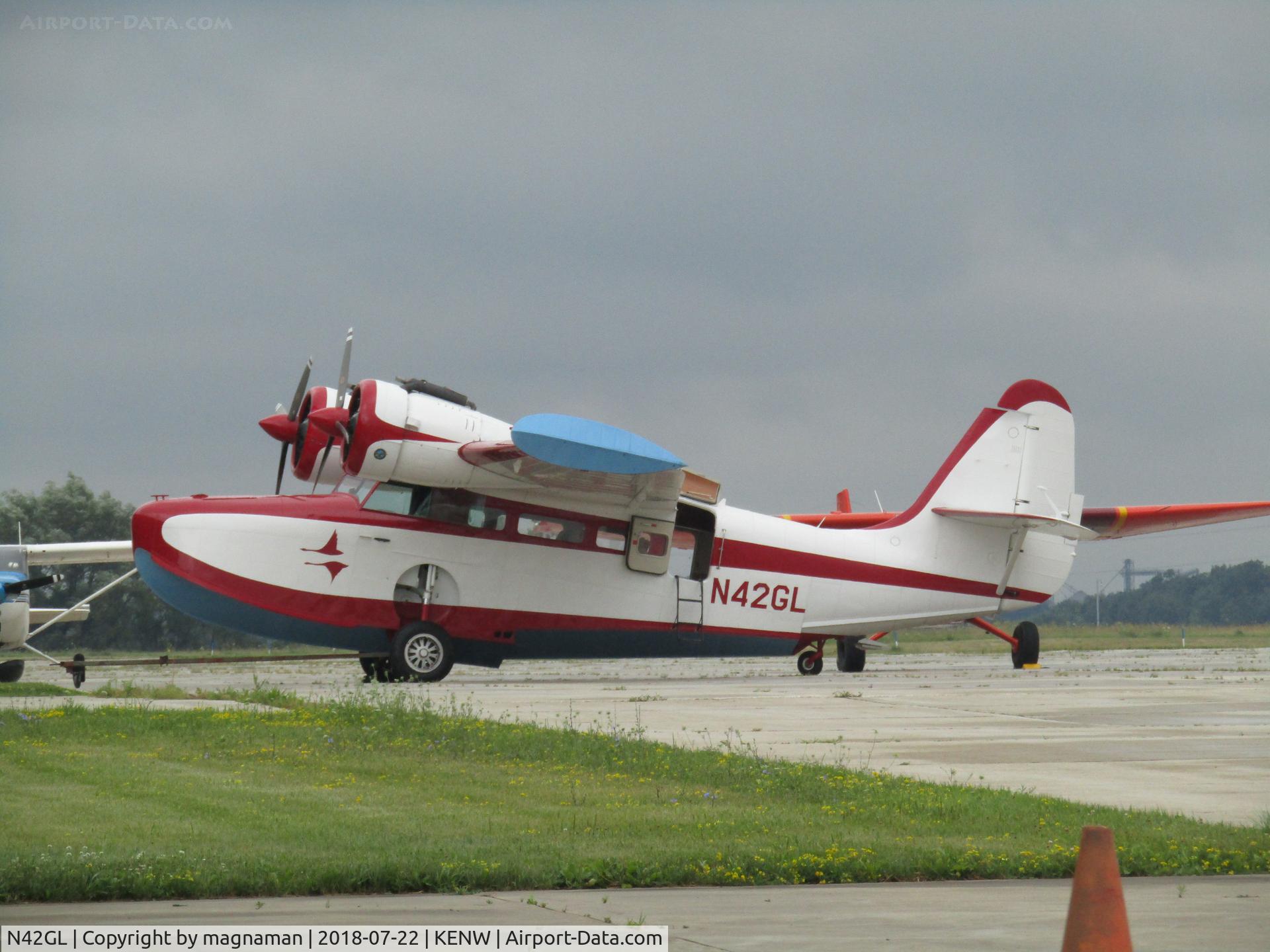 N42GL, 1944 Grumman G-21A Goose C/N B-52, nice one not seen at OSH