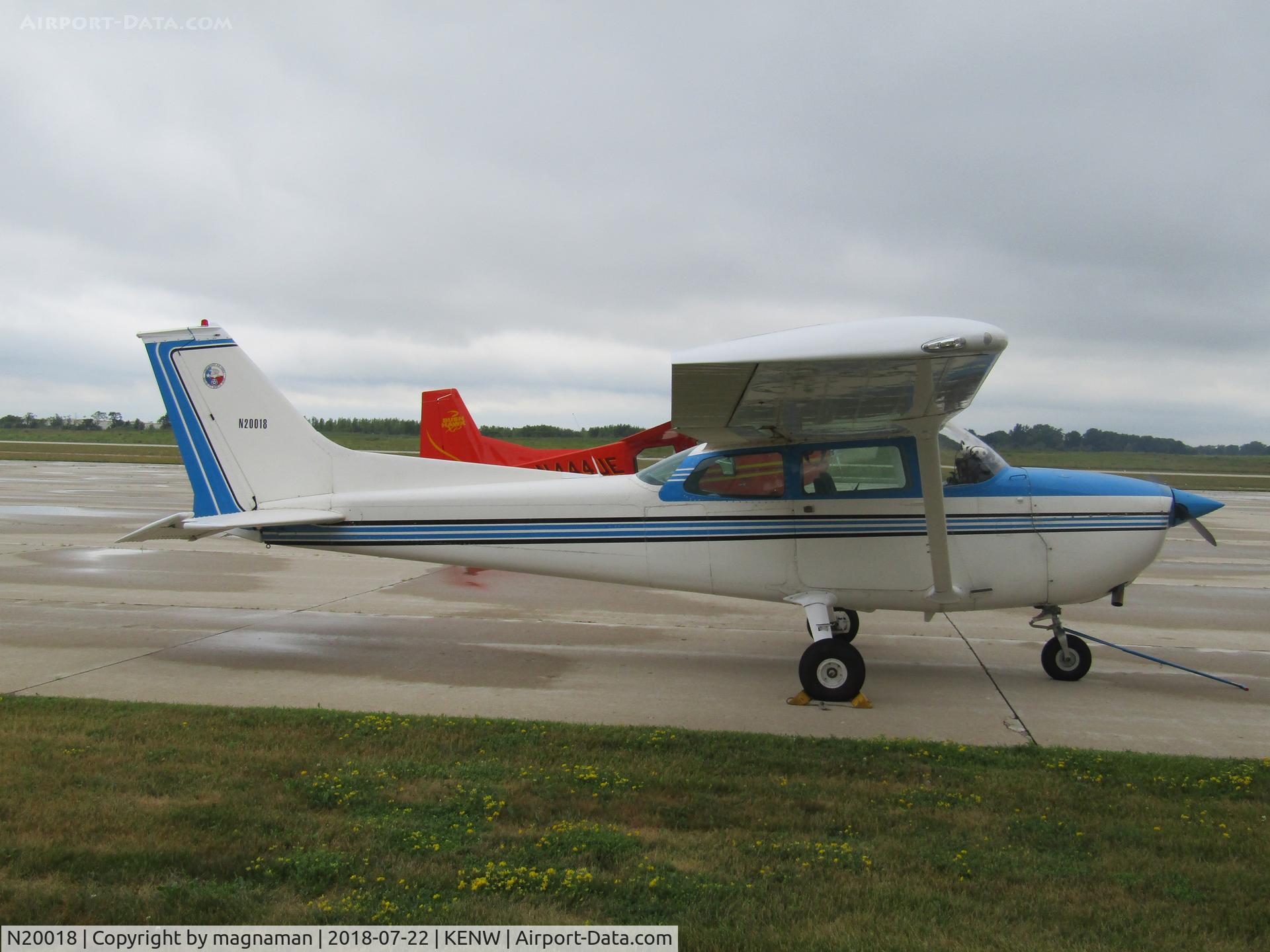N20018, 1972 Cessna 172M C/N 17260934, at kenosha