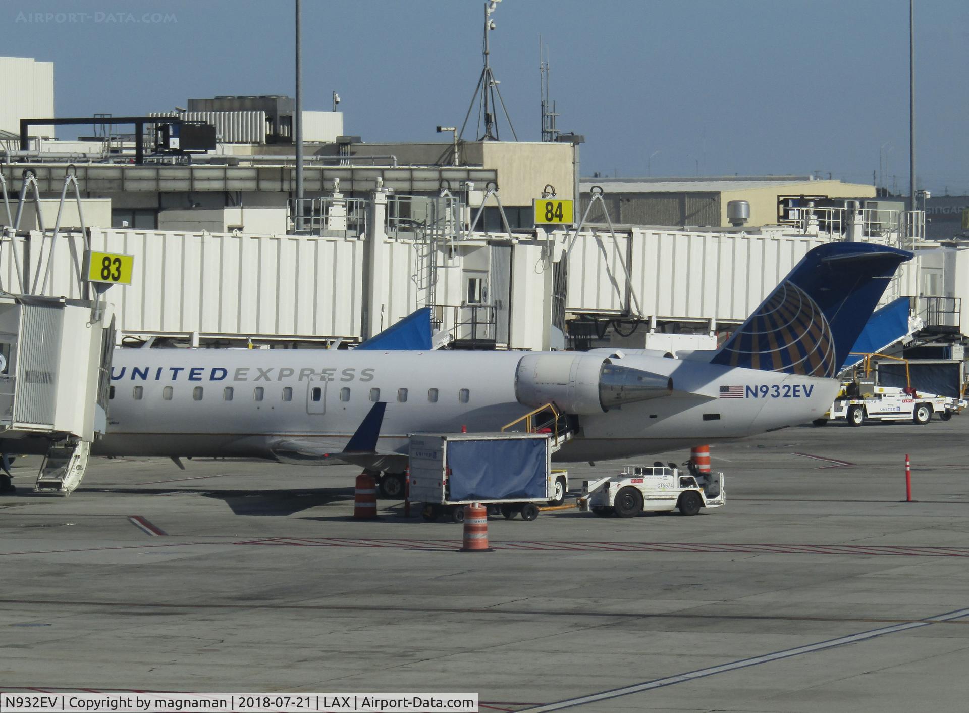 N932EV, 2005 Bombardier CRJ-200ER (CL-600-2B19) C/N 8016, not evergreen anymore