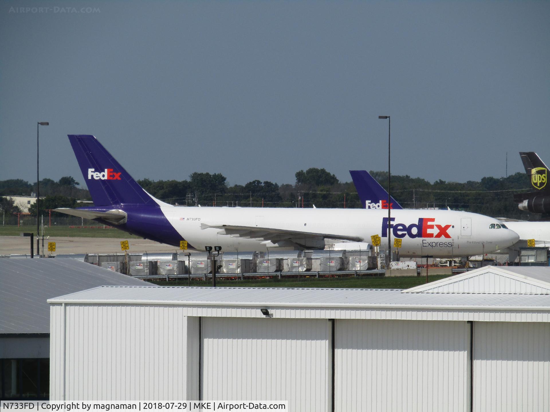 N733FD, 1993 Airbus A300B4-605R C/N 715, viewed from car park at MKE