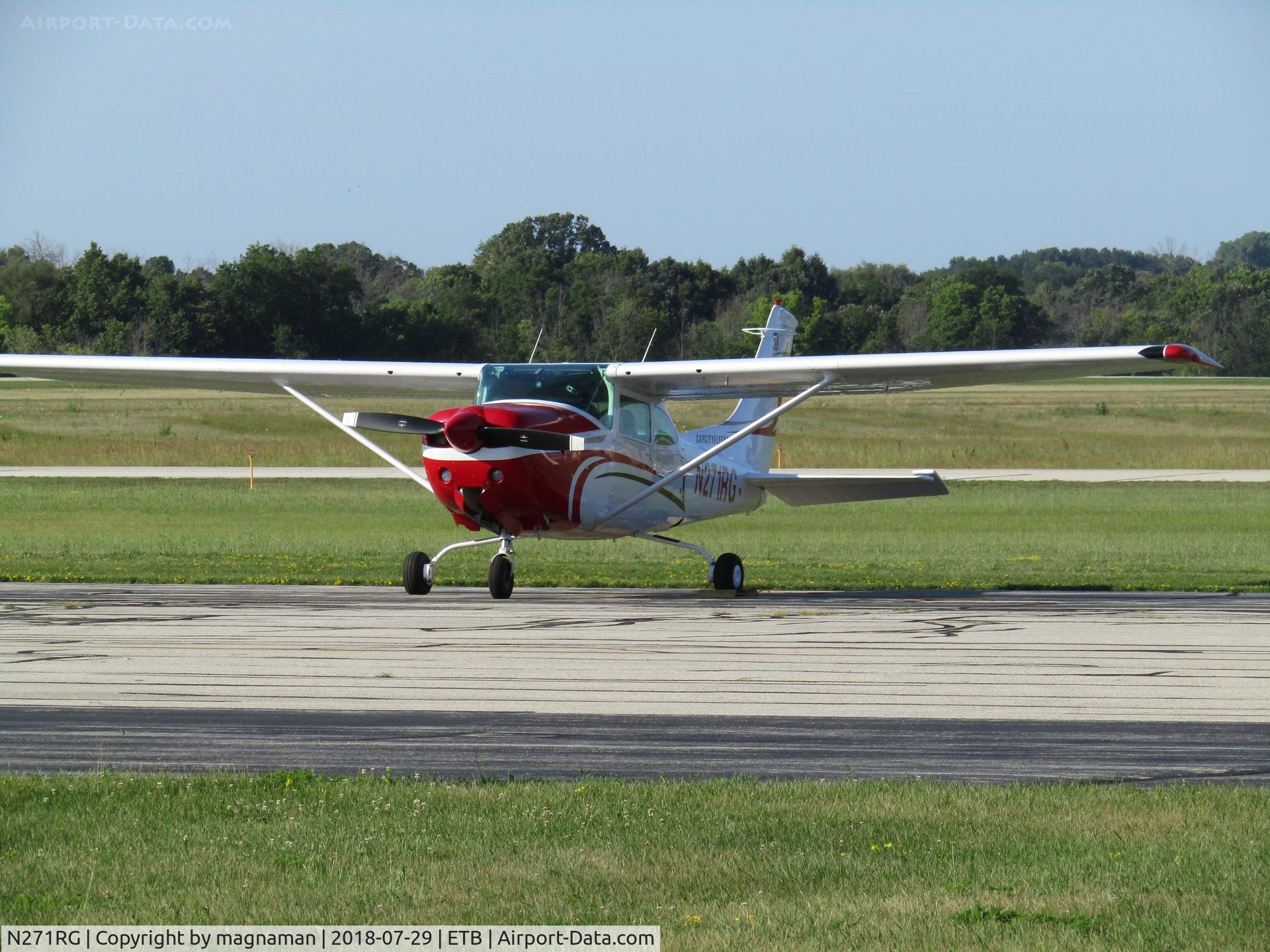 N271RG, 1978 Cessna R182 Skylane RG C/N R18200528, at west bend
