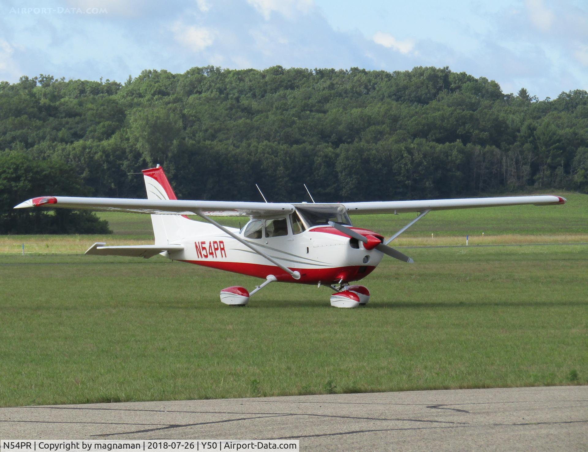 N54PR, Cessna 172M C/N 172-60943, on ramp at Wautoma