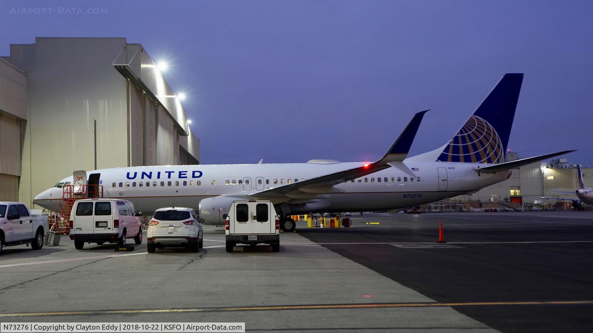 N73276, 2002 Boeing 737-824 C/N 31594, SFO 2018.