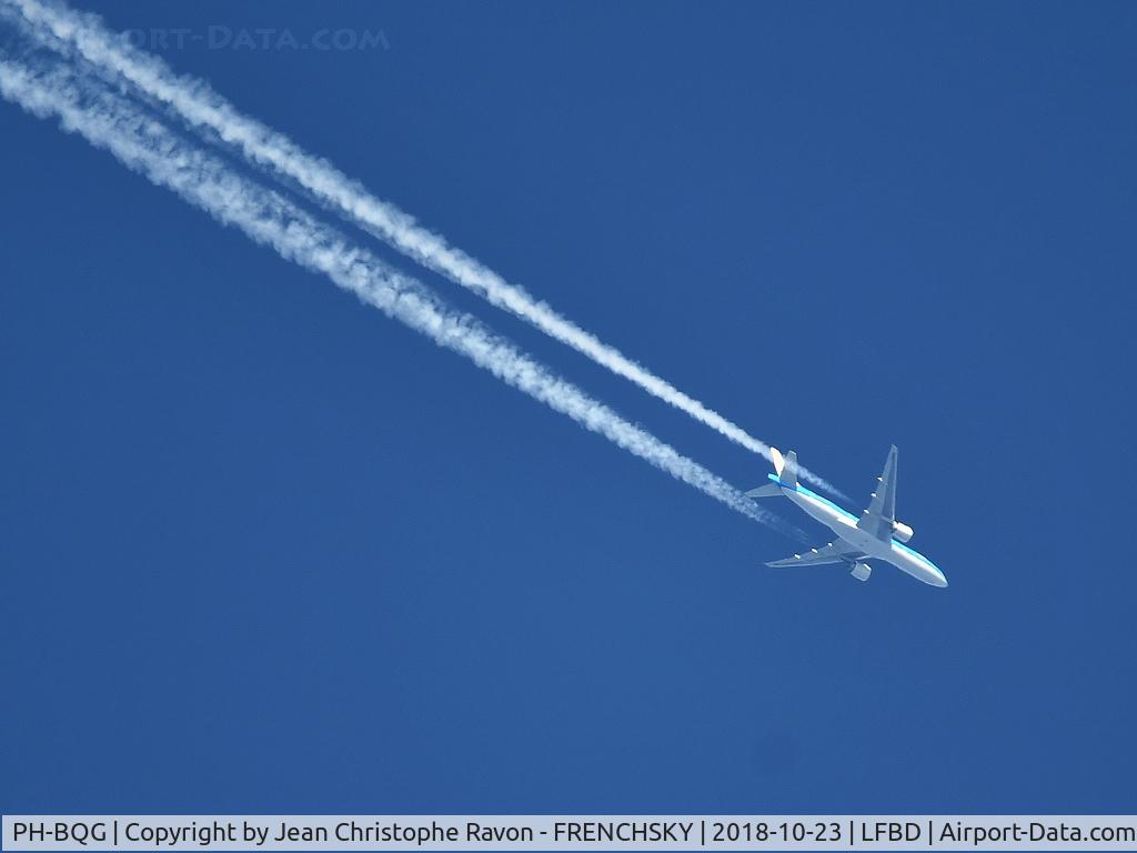PH-BQG, 2004 Boeing 777-206/ER C/N 32704, KLM706 level 400, SBGL Galeão - Antônio Carlos Jobim, Rio De Janeiro, Brazil to EHAM Amsterdam Airport Schiphol, Netherlands
