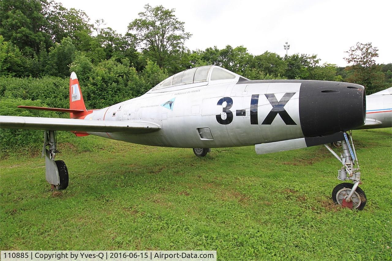 110885, 1951 Republic F-84G Thunderjet C/N 2542-1291B, Republic F-84G Thunderjet, Savigny-Les Beaune Museum
