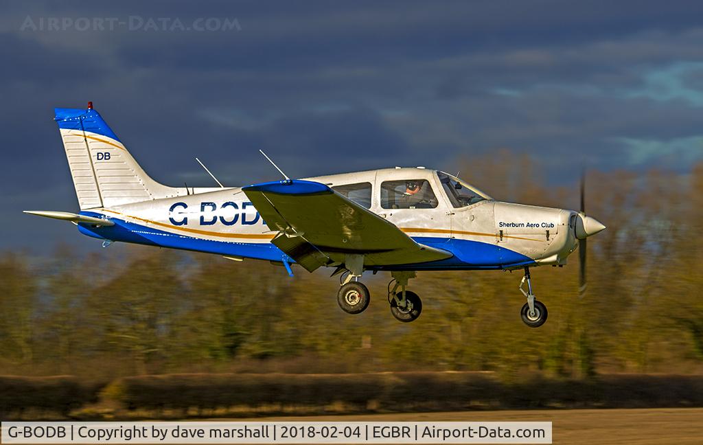 G-BODB, 1988 Piper PA-28-161 Cherokee Warrior II C/N 2816042, Inbound Rwy 11