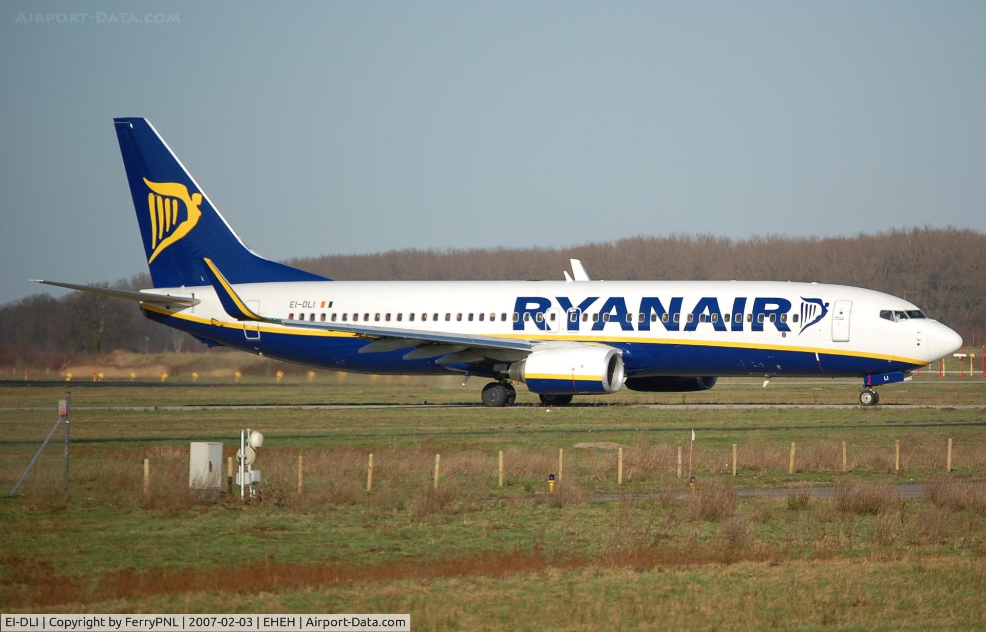 EI-DLI, 2006 Boeing 737-8AS C/N 33591, Ryanair B738 vacating the runway in EIN