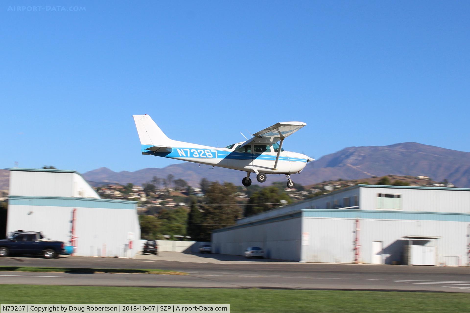 N73267, 1976 Cessna 172M C/N 17267344, 1976 Cessna 172M SKYHAWK, Lycoming O-320-E2D 150 Hp, landing Rwy 04