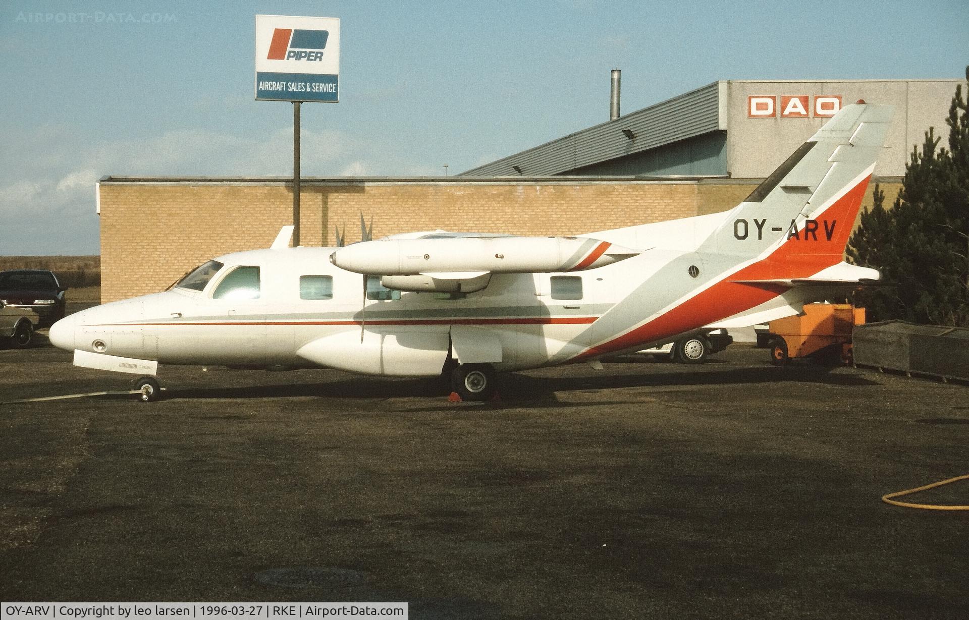 OY-ARV, 1974 Mitsubishi MU-2B-35 C/N 635, Roskilde 27.3.1996