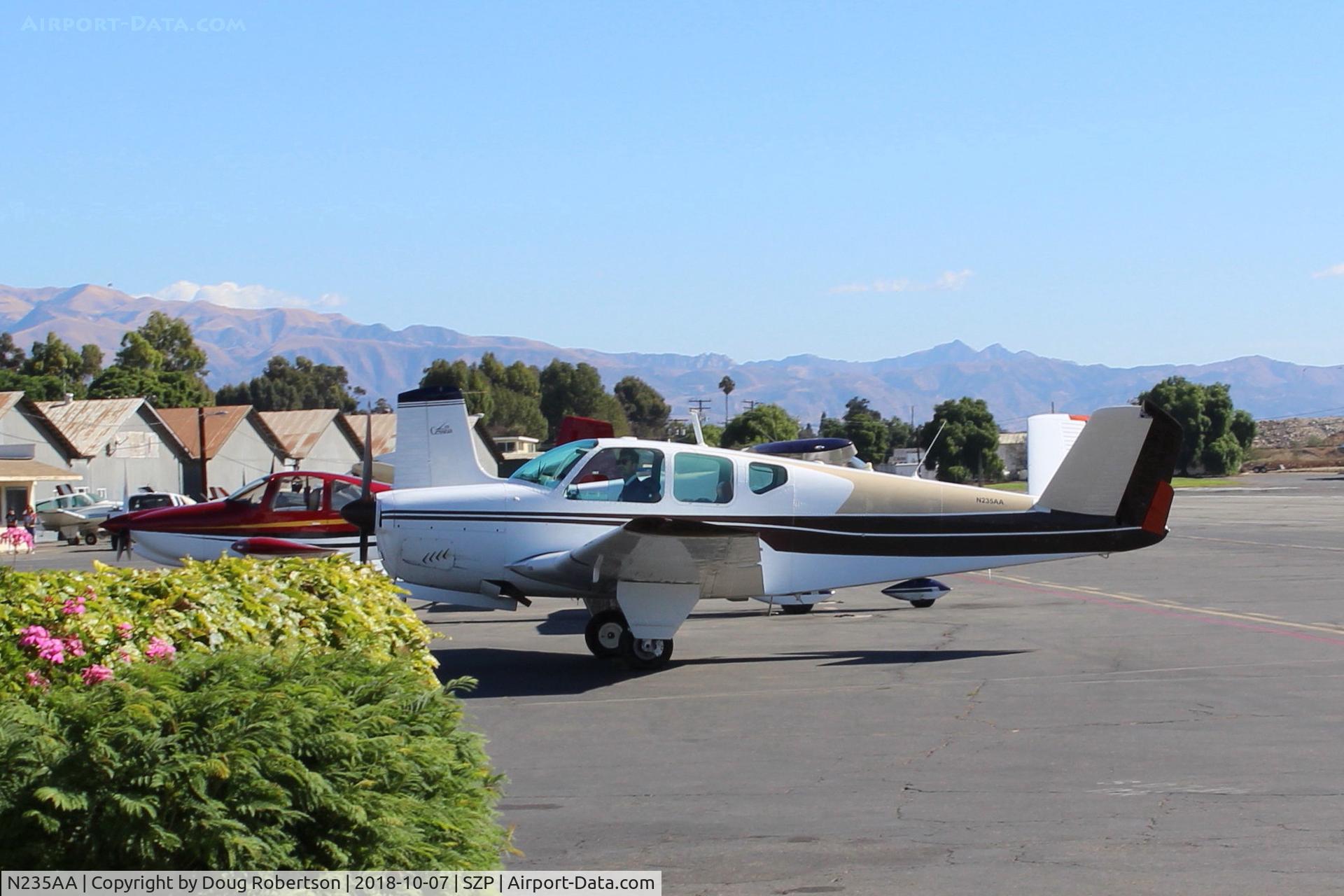 N235AA, 1959 Beech K35 Bonanza C/N D-5967, 1959 Beech K35 BONANZA, Continental IO-470-C 250 Hp, taxi to Fuel Dock