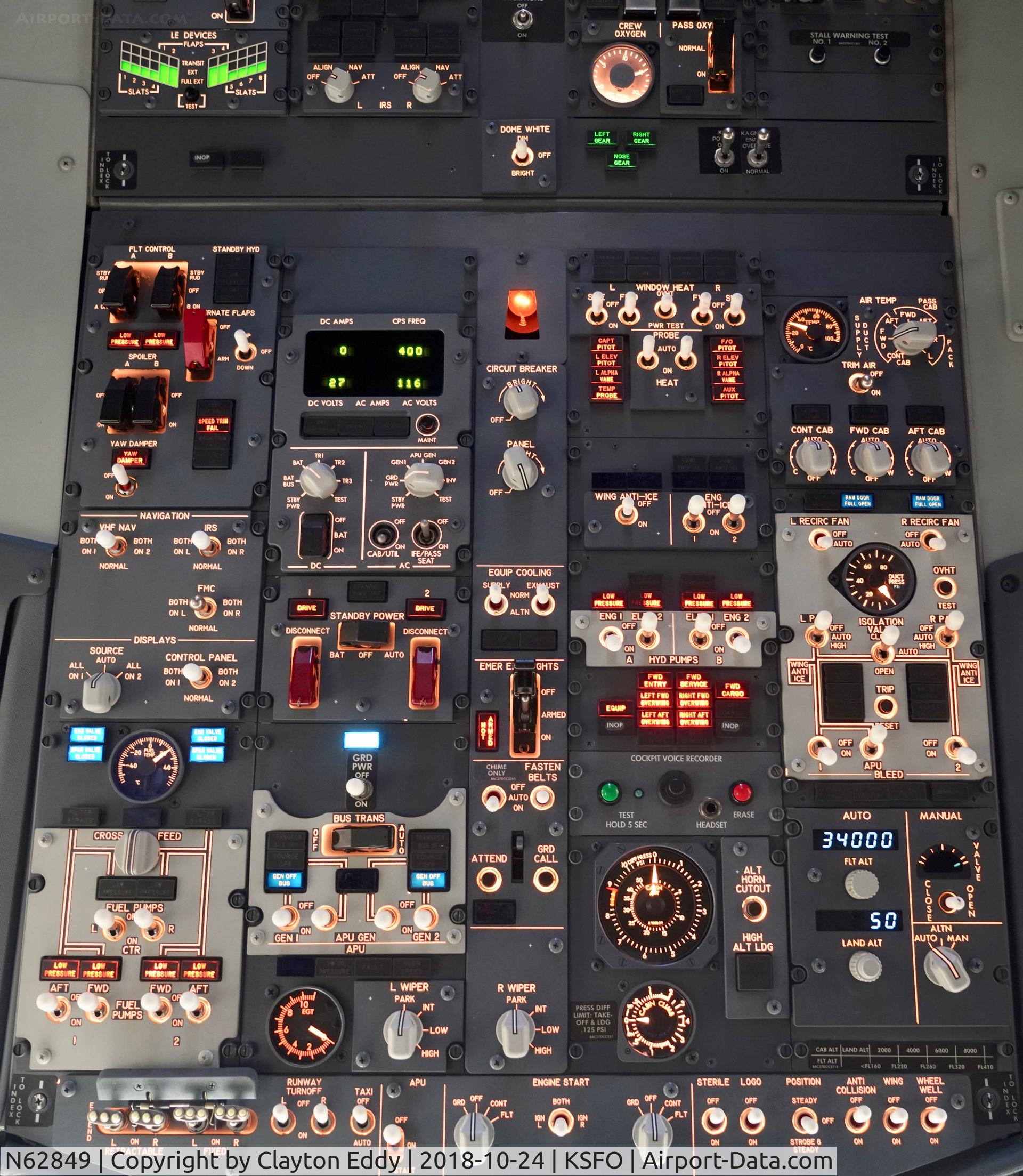 N62849, 2015 Boeing 737-924/ER C/N 42204, Overhead panel. SFO. 2018.