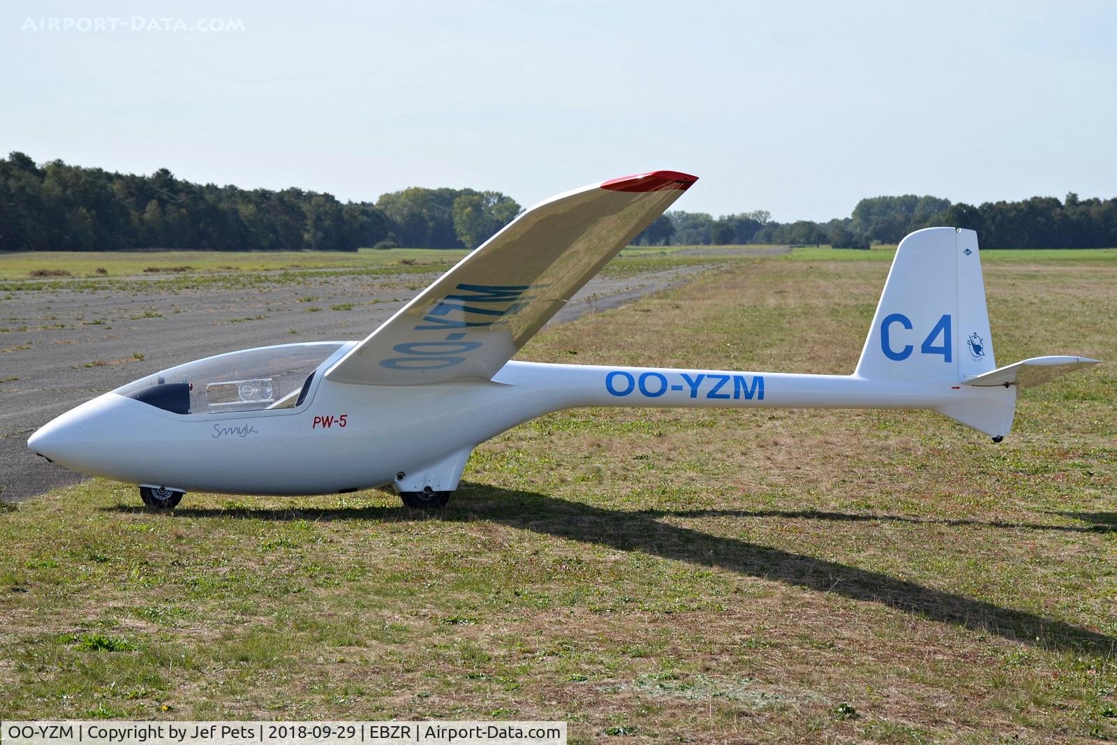 OO-YZM, 1999 PZL-Swidnik PW-5 Smyk C/N 17.11.020, At Zoersel.
