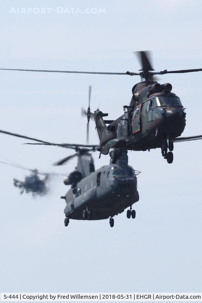 S-444, Eurocopter AS-532U2 Cougar C/N 2444, 