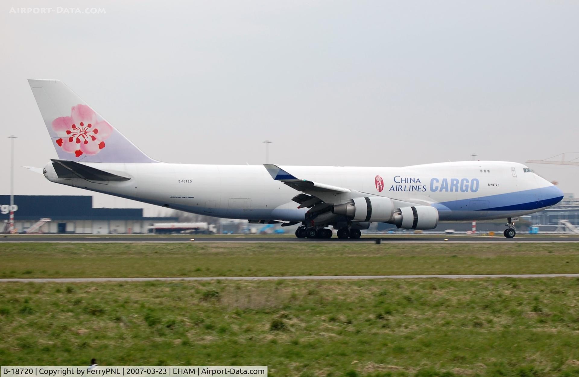 B-18720, 2005 Boeing 747-409F/SCD C/N 33733, Arrival of China Cargo B744.