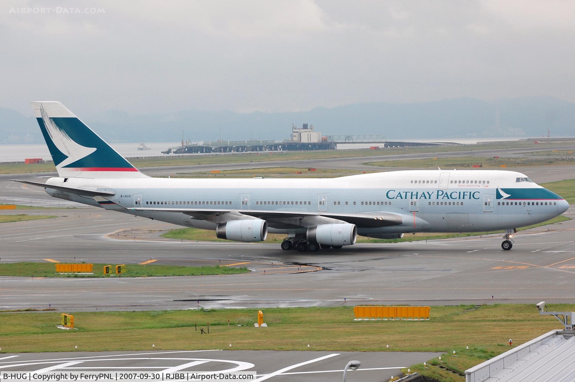 B-HUG, 1993 Boeing 747-467 C/N 25870, CX B744 in KIX. Aircraft stored/scrapped in the US 2015.