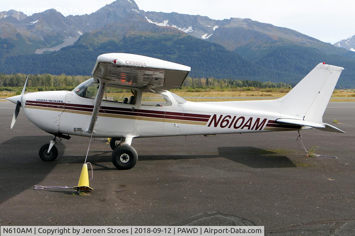 N610AM, 1977 Cessna 172N C/N 17270193, PAWD