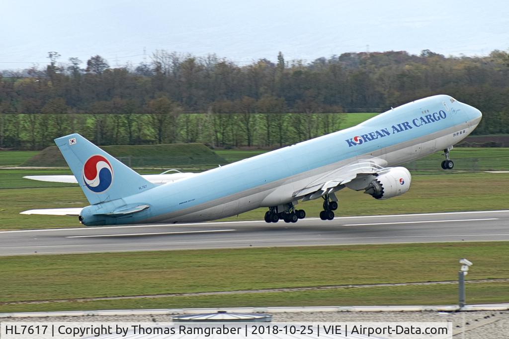HL7617, 2013 Boeing 747-8B5F C/N 37654, Korean Air Cargo Boeing 747-8