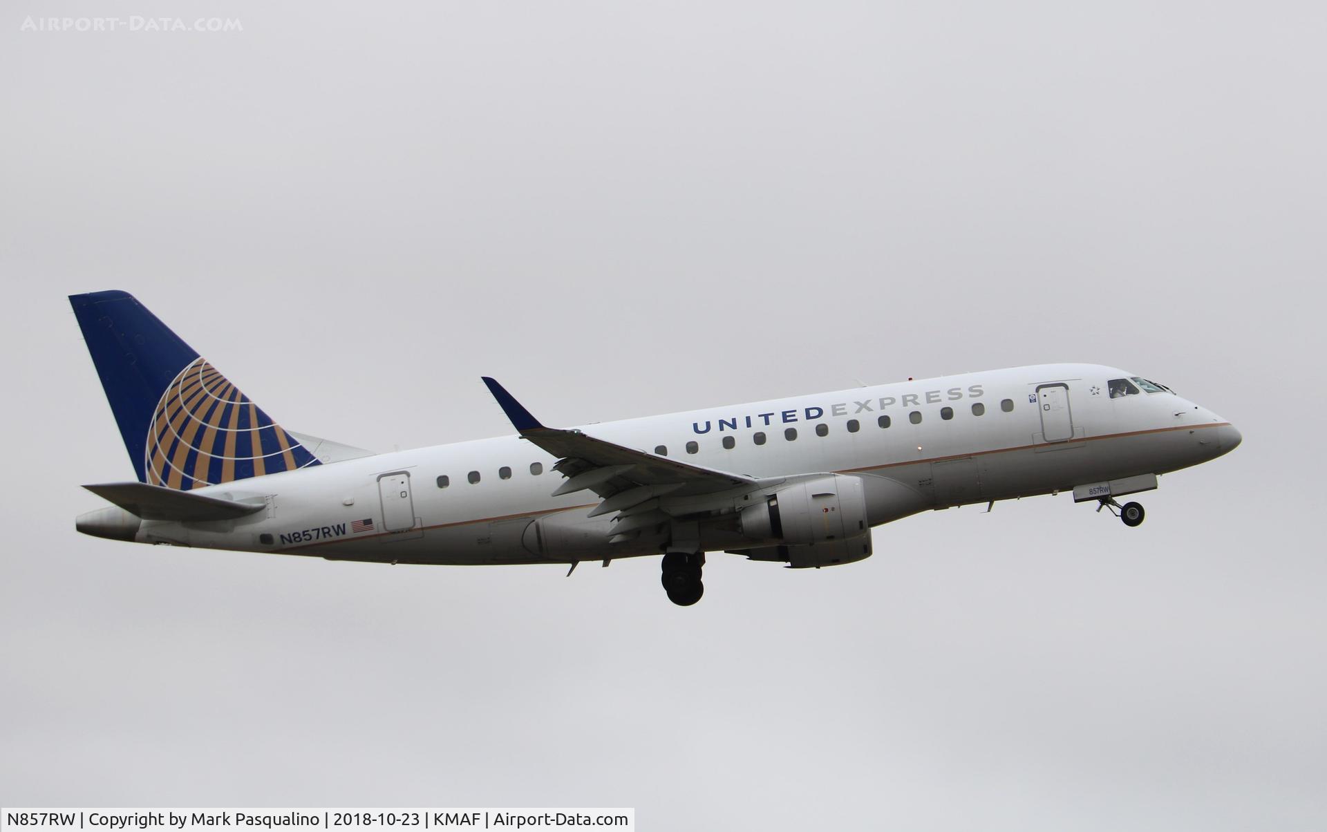 N857RW, 2005 Embraer 170SE (ERJ-170-100SE) C/N 17000079, ERJ-170-100 SE