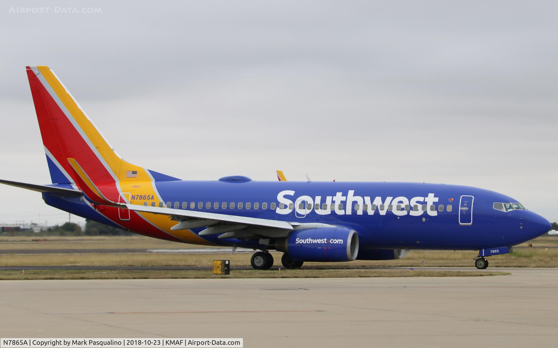 N7865A, 2002 Boeing 737-7Q8 C/N 30647, Boeing 737-7Q8