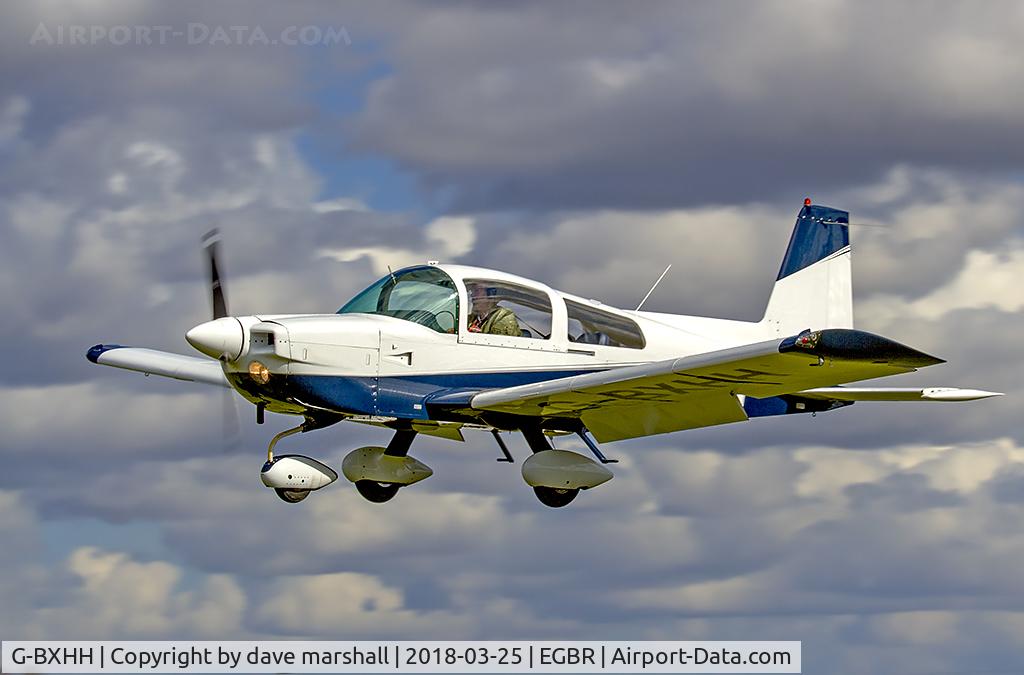 G-BXHH, 1976 Grumman American AA-5A Cheetah C/N AA5A-0105, Approach