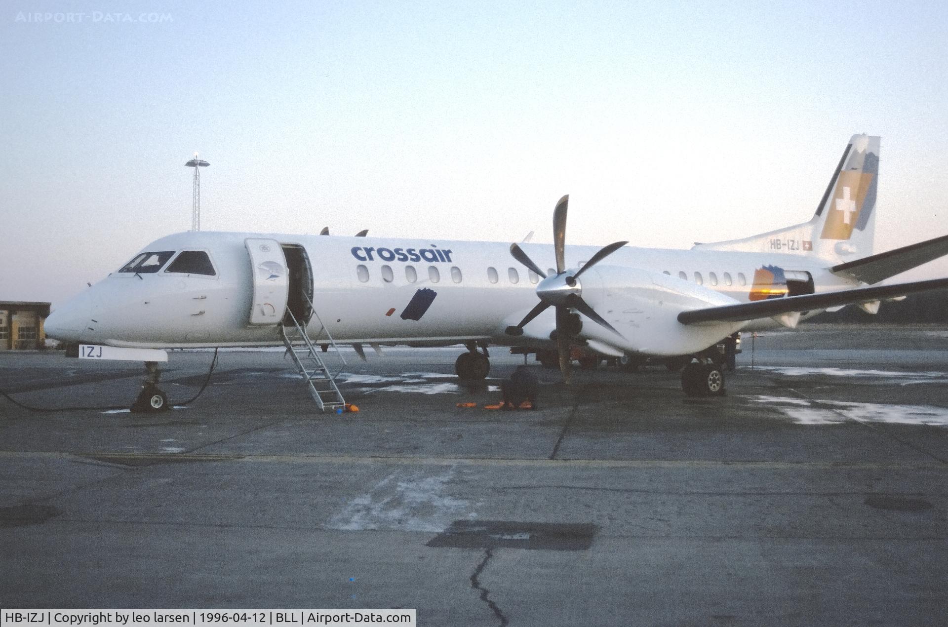 HB-IZJ, 1995 Saab 2000 C/N 2000-015, Billund 12.4.1996