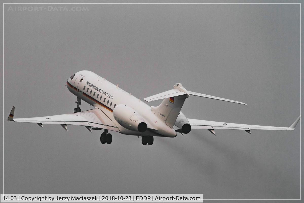 14 03, 2010 Bombardier BD-700-1A11 Global 5000 C/N 9411, Bombardier BD-700-1A11 Global Express