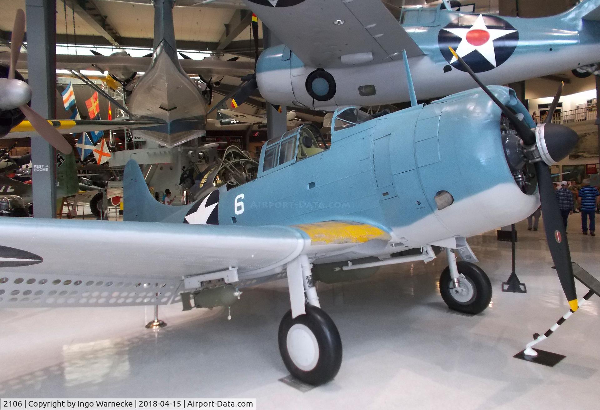2106, 1940 Douglas SBD-2 Dauntless C/N 632, Douglas SBD-2 Dauntless at the NMNA, Pensacola FL