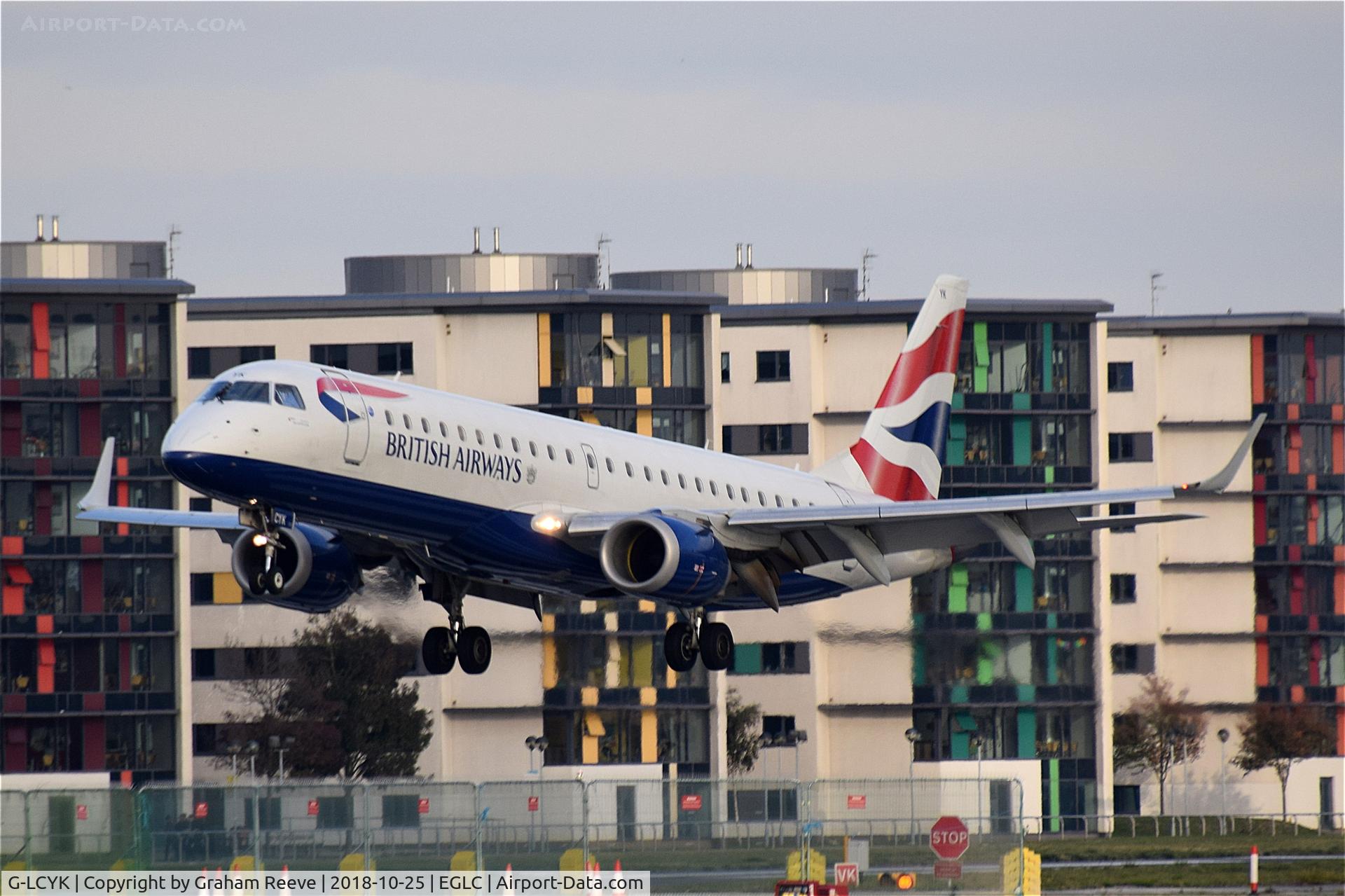 G-LCYK, 2010 Embraer 190SR (ERJ-190-100SR) C/N 19000343, Landing at London City Airport.