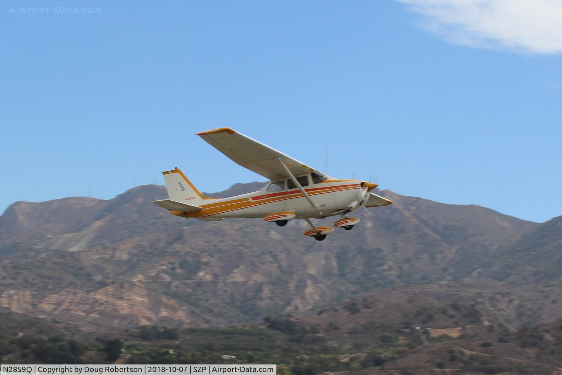 N2859Q, 1971 Cessna 172L C/N 17259859, 1971 Cessna 172L SKYHAWK, Lycoming O-320-E2D 150 Hp,  this model year introduced tubular steel main gear replacing old spring steel landing gear. Takeoff climb Rwy 22