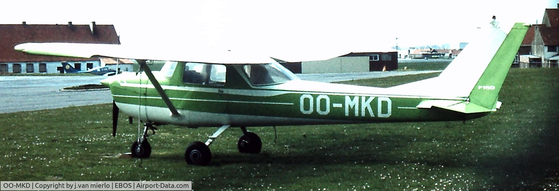 OO-MKD, 1970 Reims F150K C/N 0546, Ostend? Belgium '70s