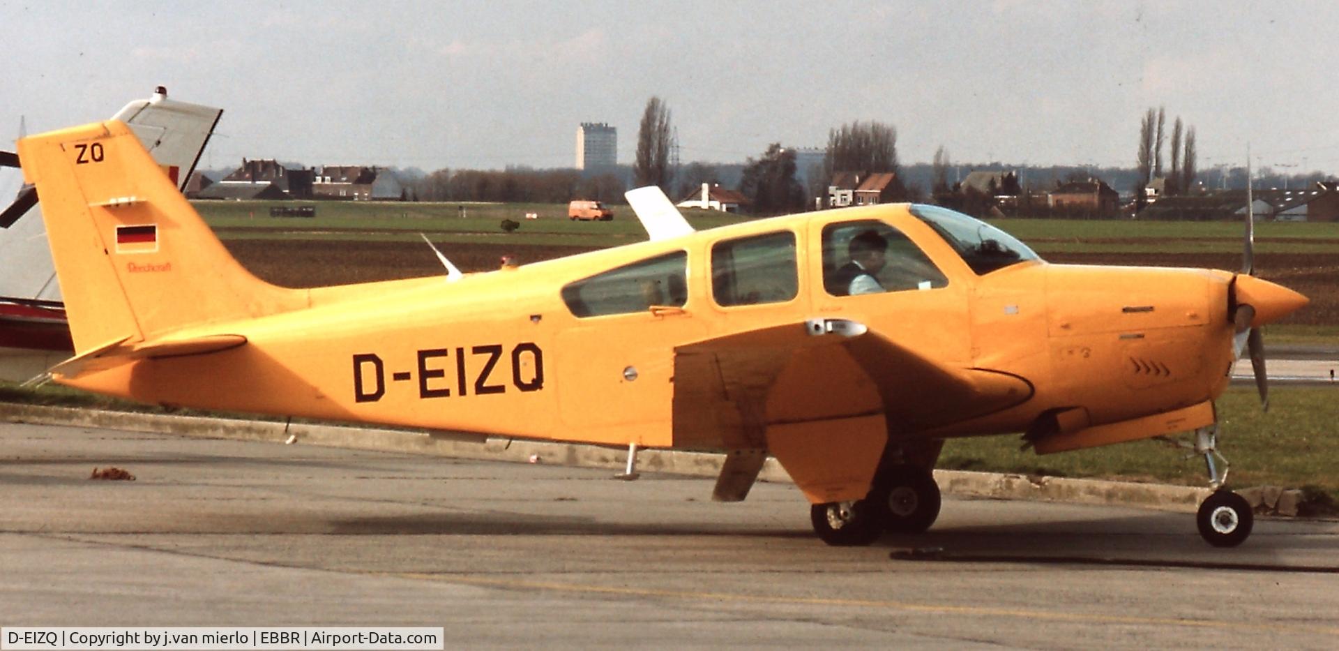 D-EIZQ, 1986 Beech F33A Bonanza Bonanza C/N CE-1093, Taxiing Brussels General Aviation Terminal