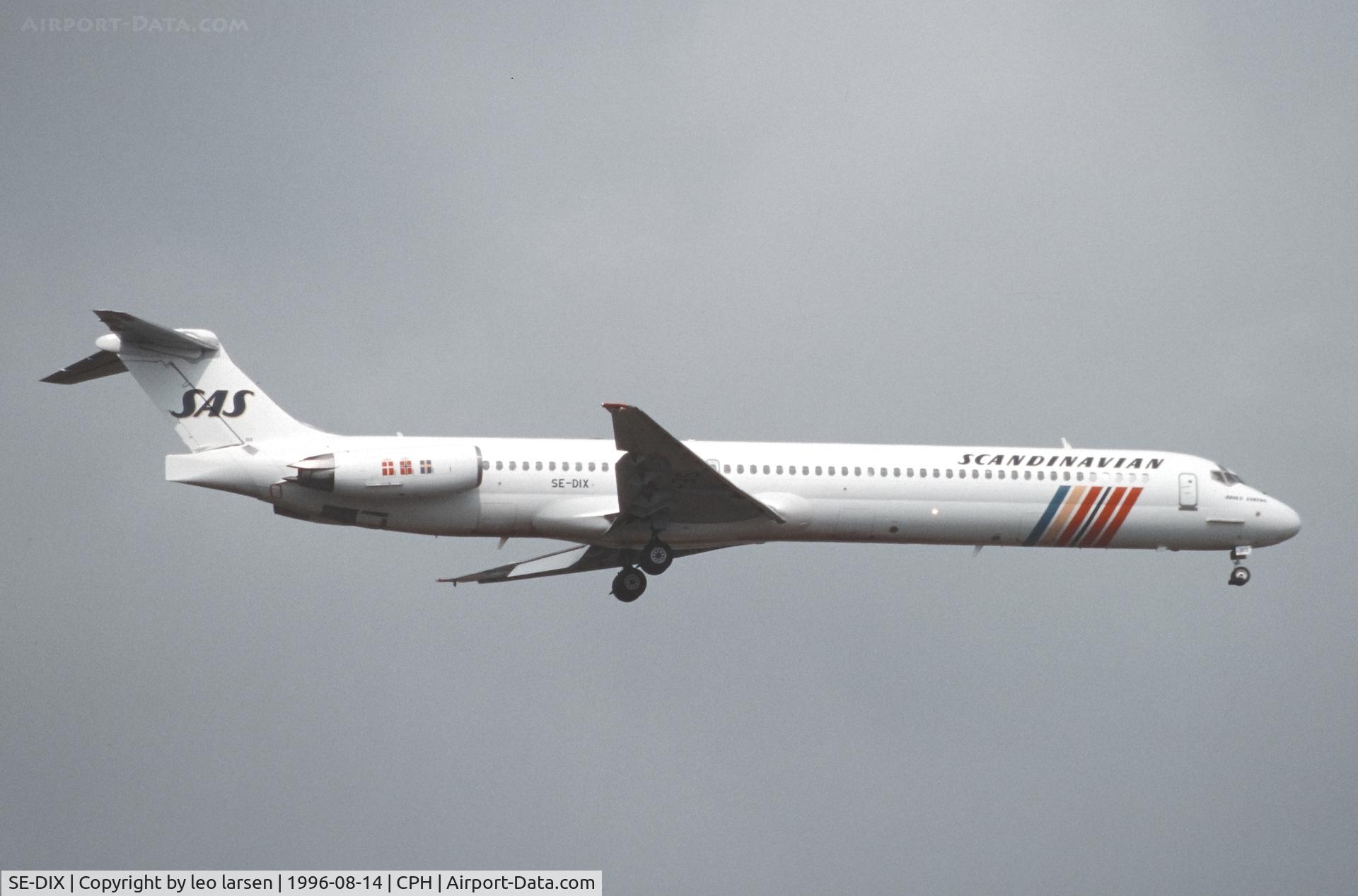 SE-DIX, 1990 McDonnell Douglas MD-81 (DC-9-81) C/N 49998, Copenhagen 14.8.1996