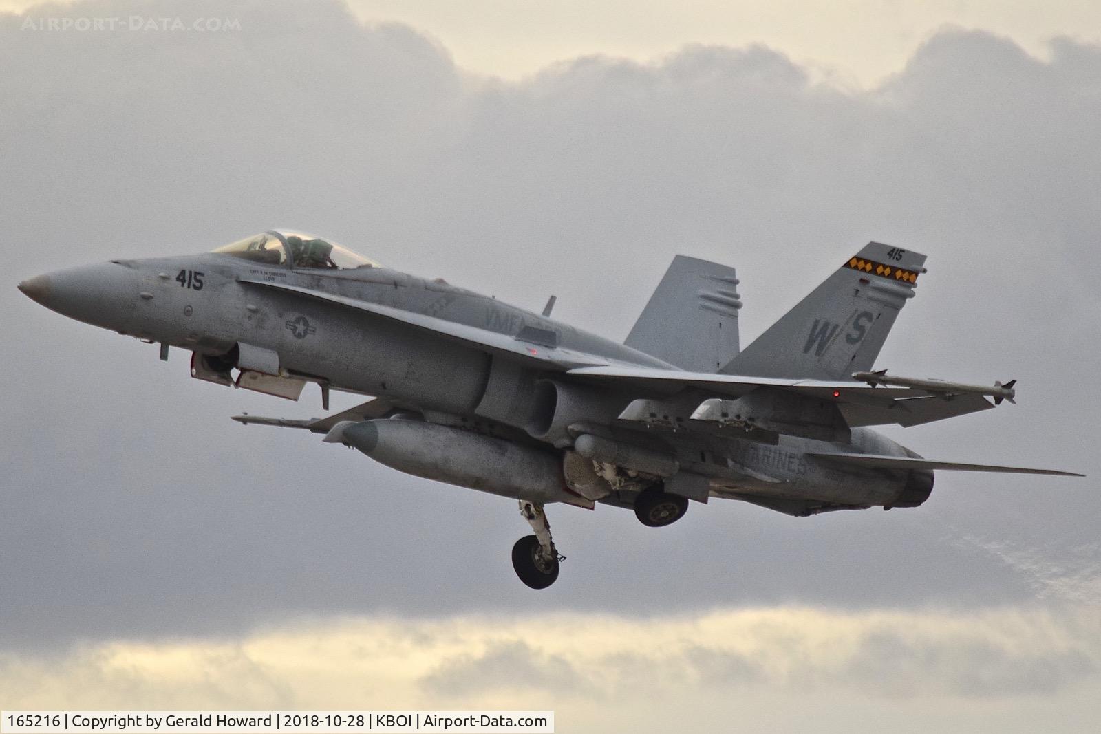 165216, McDonnell Douglas F/A-18C Hornet C/N 1394/C441, Climb out from RWY 10L.  VMFA-323 