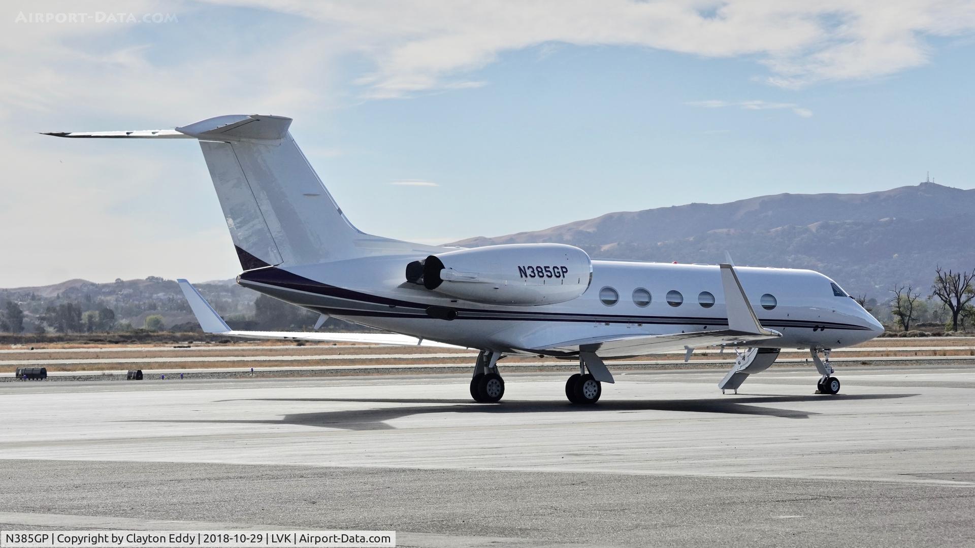 N385GP, 1990 Gulfstream Aerospace Gulfstream IV C/N 1133, Livermore Airport California 2018.