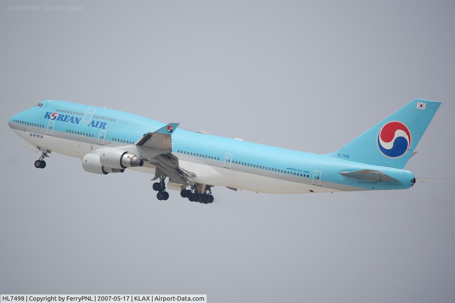 HL7498, 1996 Boeing 747-4B5 C/N 26402, Korean B744 departing LAX